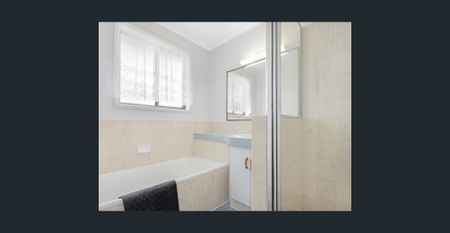 NEAT AS A PIN - Photo 5