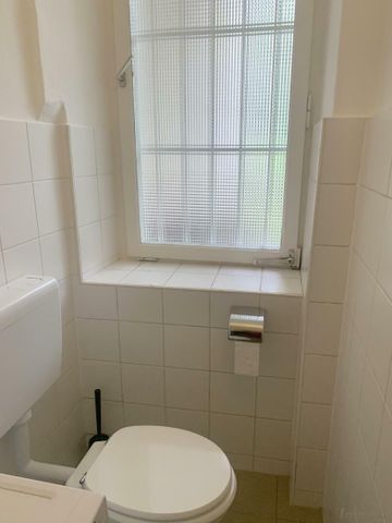 Garconniere mit Blick in den begrünten Innenhof - Photo 5