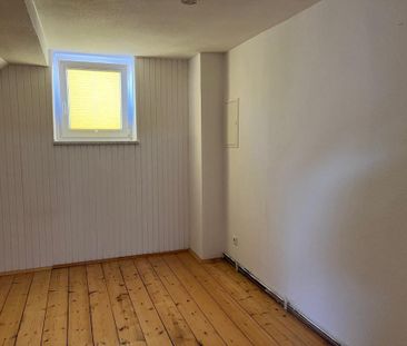 2-ZKDB-Dachgeschosswohnung, Altbau, Solingen-Mitte - Photo 1