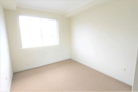 “Most Convenient & Sought-after Location for Rent” - Photo 3