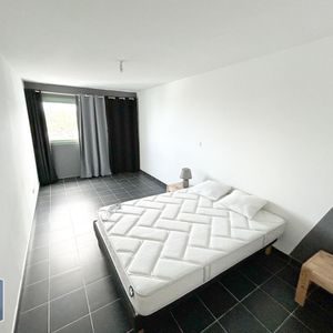 Location Appartement 2 pièces 62m² LE TAMPON 97430 - Photo 2