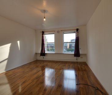 Fieldfare Road, Thamesmead, London, SE28 - Photo 4