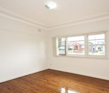 64 Harry Avenue, Lidcombe NSW 2141 - House For Rent | Domain - Photo 4