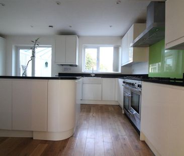 Petts Hill, Northolt - Photo 5