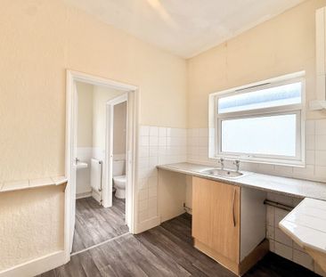 1 bed Flat Stromness Road, SS2 - Photo 4