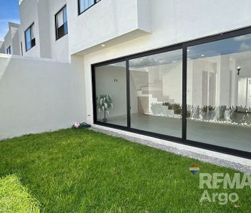CASA EN RENTA EL FARO DE LOS CISNES - Photo 4