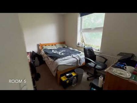 Room in a Shared House, The Highway, BN2 - Photo 5