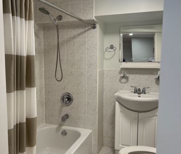 For Lease - 54 Newlands Avenue, Toronto, Ontario - Photo 5