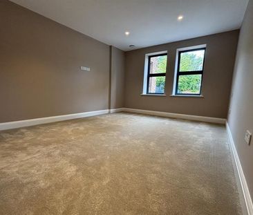 3 Bedroom Apartment To Let - Photo 2
