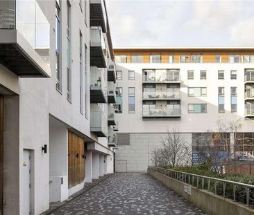 Derry Court, Streatham High Road, London, SW16 - Photo 1