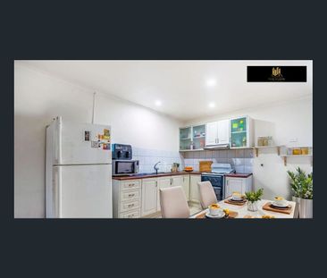 2 Bedroom apartment on Spence street - Photo 3