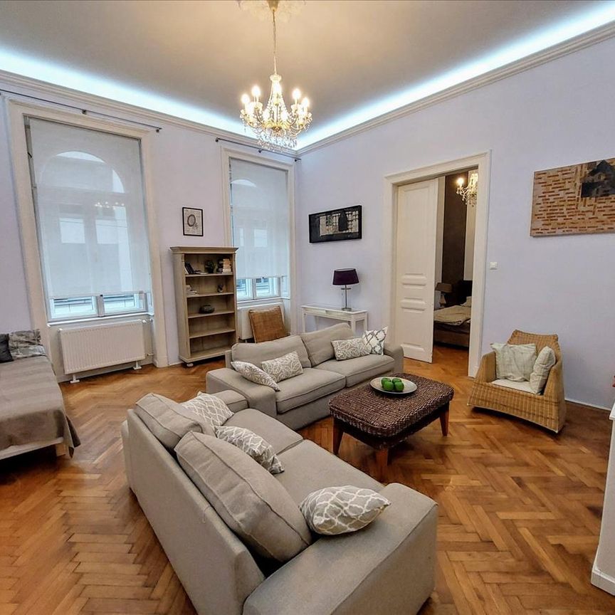 Kiadó újszerű állapotú lakás - Budapest VI. kerület - Fotó 1