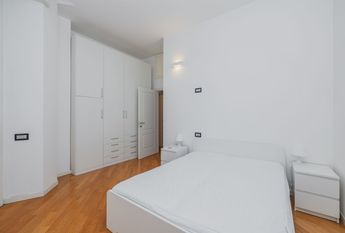 Bilocale in Via Giovanni Battista Pergolesi, Milano