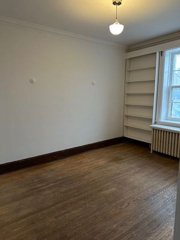 For Lease - 21 Castle Knock Road Unit# 4, Toronto, Ontario - Photo 4