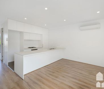 Enjoy The Lifestyle Banbury Village Offers - Photo 3