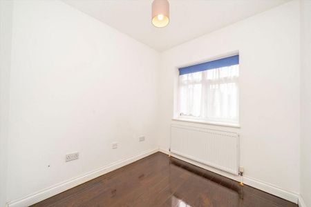 3 bedroom detached house to rent - Photo 4