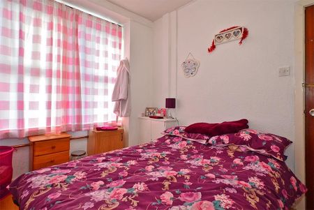 39 Chadwick Street - Photo 4