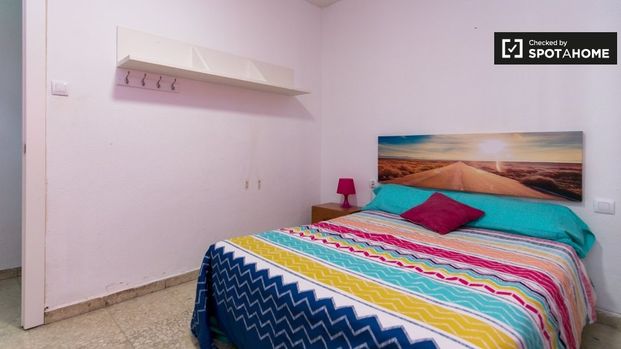 granada, Andalusia 18001 - Photo 1