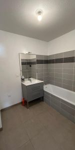 Location Appartement 3 pièces 66m² CENON 33150 - Photo 3