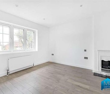 Halliwick Road, London, N10 - Photo 2