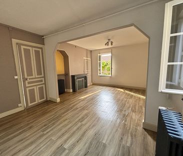 Location Maison 4 pièces 85m² - Photo 1
