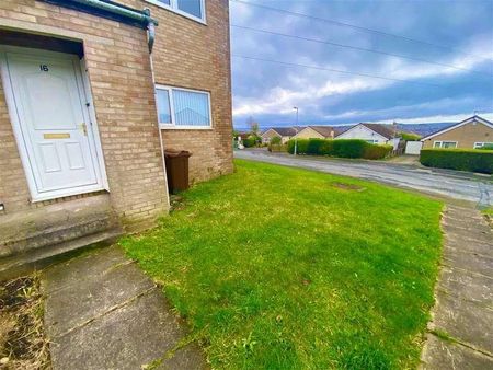 Elm Tree Close, Long Lee, BD21 - Photo 4