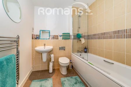 1 bedroom flat to rent - Photo 2