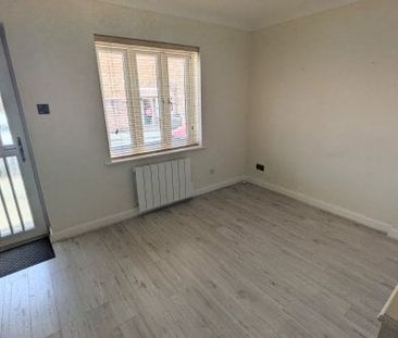 Park Mews, Aveley, Property for rent - Photo 5