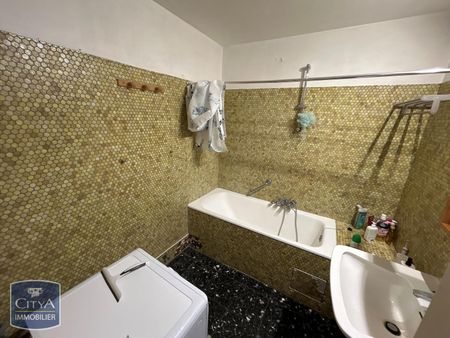 Location Appartement 3 pièces 70m² STRASBOURG 67000 - Photo 2