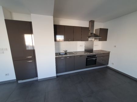 Location : appartement T3 à PERPIGNAN Saint Assiscle - Photo 5