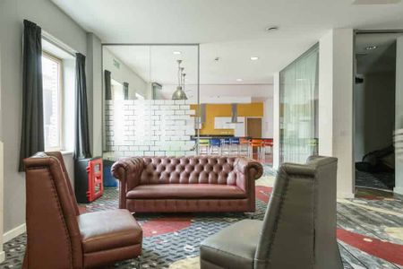 Deluxe Ensuite - Photo 4