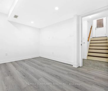 64 Fallstar Crescent #Basement Unit - Photo 5