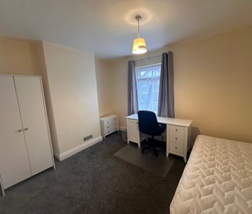 3 bedroom house - Photo 3