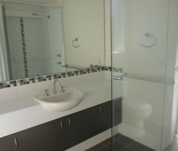 Large family home - Photo 4