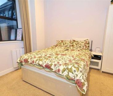 Albert Drive, Woking, Surrey, GU21 - Photo 6