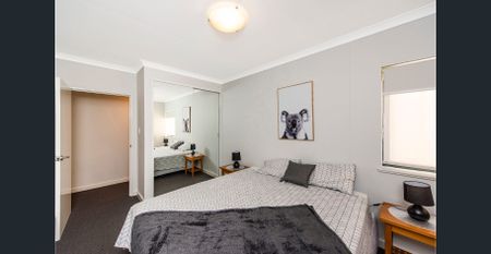 Inner City Living - Photo 4