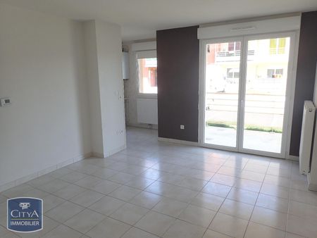 Location Appartement 2 pièces 46m² GRAND CHARMONT 25200 - Photo 5