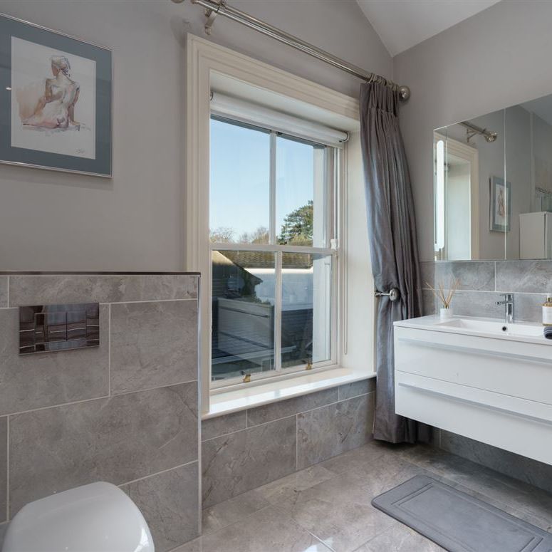 Glenarm, Torquay Road, Foxrock, Dublin 18 - Photo 1