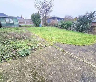 Thundersley Park Road, Benfleet, Benfleet, SS7 - Photo 6