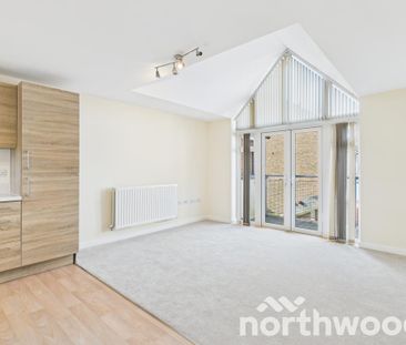 2 bedroom flat to rent - Photo 1