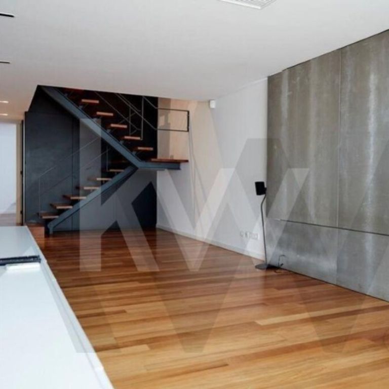 2 room luxury House for rent in Alvalade, Lisbon - Photo 1