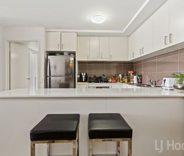 Modern One Bedroom Apartment - Photo 6