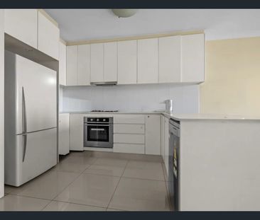 FRESHLY PAINTED - Photo 4