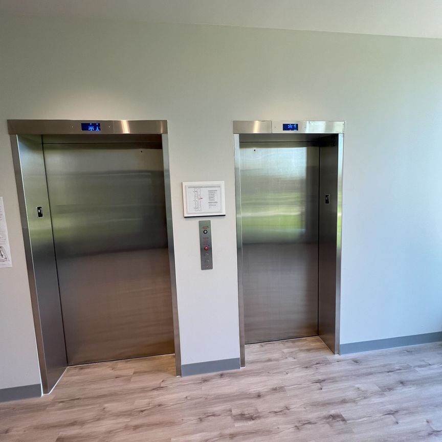 For Lease - 107 Roger Street Unit# 416, Waterloo, Ontario - Photo 1