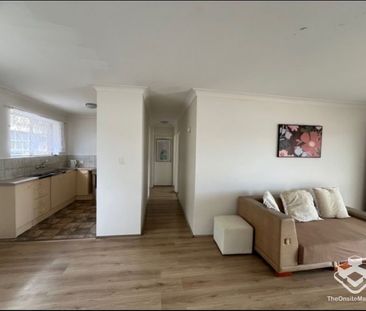 Fully Furnished 2 Bedroom Unit - Photo 6