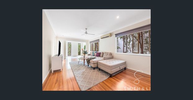 Charming Inner-City Oasis in Bulimba with Pool - Photo 1