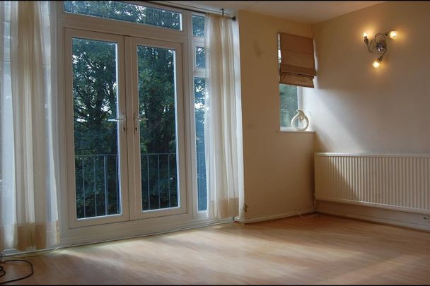 2 Bed Flat, The Larches, LU2 - Photo 1