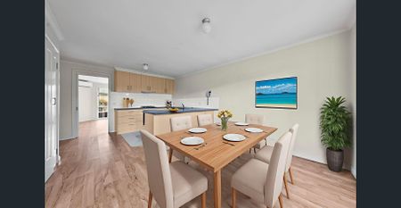 🌟 Prime Position + Plenty of Space! 🌟 - Photo 5