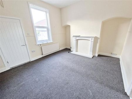 3 bedroom terraced house to rent - Photo 5