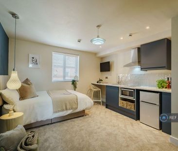 1 bedroom in a house share to rent - Photo 6